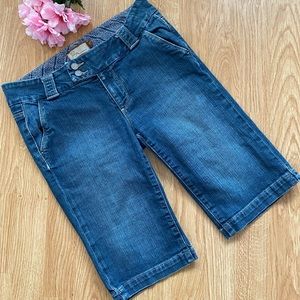 PAIGE Sweet Zen Bermuda jean shorts